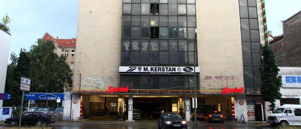 Die Kant-Garagen in der Kantstraße in Berlin-Charlottenburg.