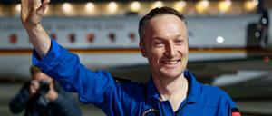 Astronaut Matthias Maurer nach seiner Ankunft auf dem Flughafen Köln/Bonn