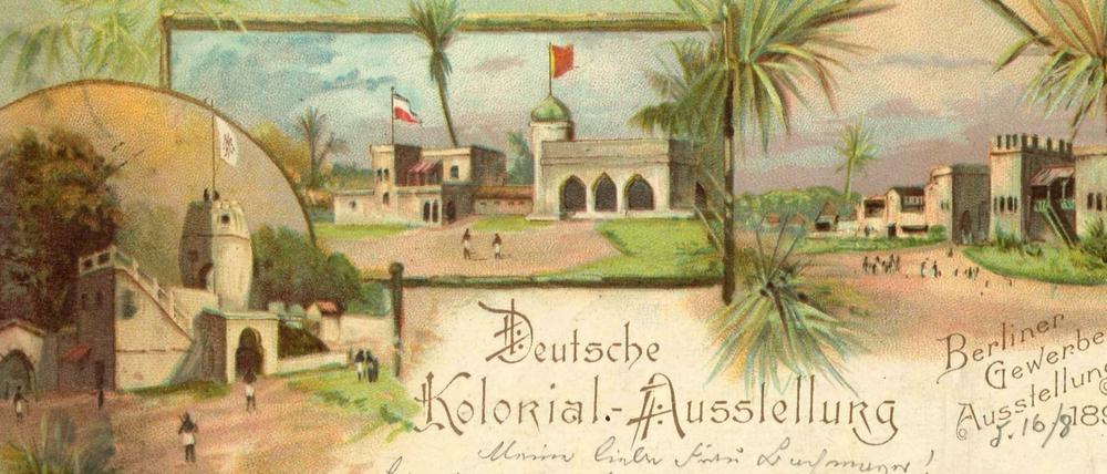 Auf einem gemalten Postkarten-Motiv sind nachgestellte Szenen aus den afrikanischen Kolonien sowie ein handschriftlicher Text zu sehen.