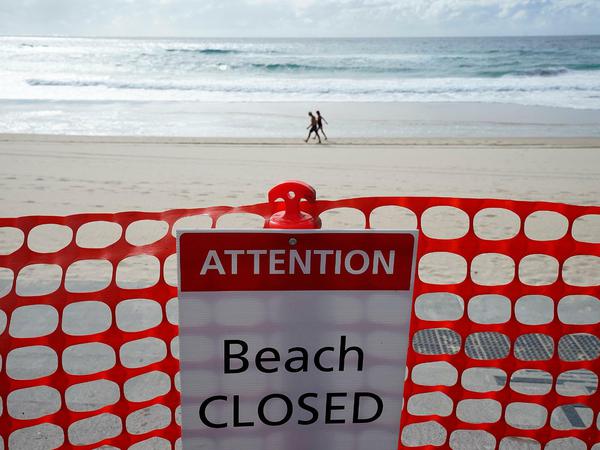 Spaziergänge am Strand sind eigentlich untersagt.
