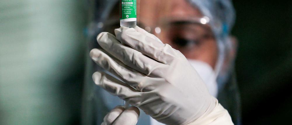 In Indien wird der Covid-19-Impfstoff von Astrazeneca hergestellt und eingesetzt.