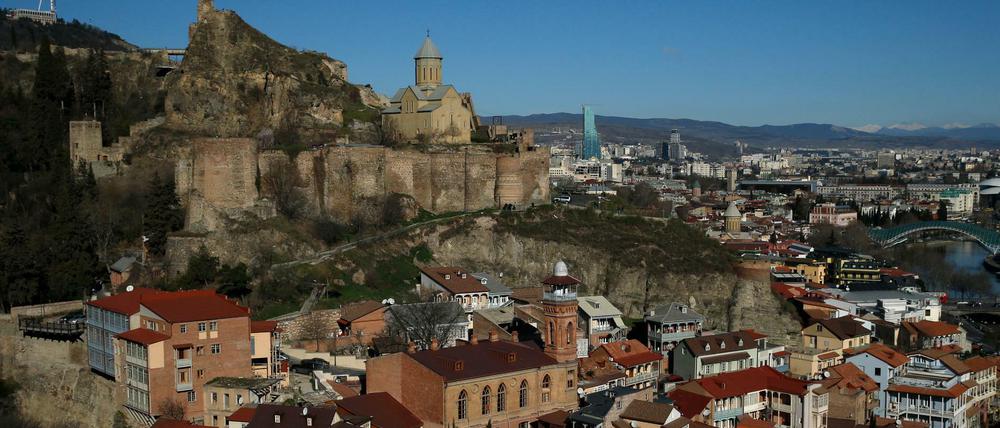 Blick auf den historischen Teil der Hauptstadt von Georgien, Tbilisi.