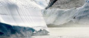 Auch im Eisfjord von Ilulissat auf Grönland schmilzt das Eis.
