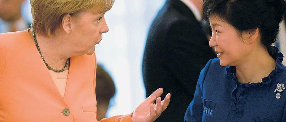 „Eiserne Ladys“. Die südkoreanische Präsidentin Park Geun-hye mit Angela Merkel am Rande des G20-Gipfels in Russland im September 2013.