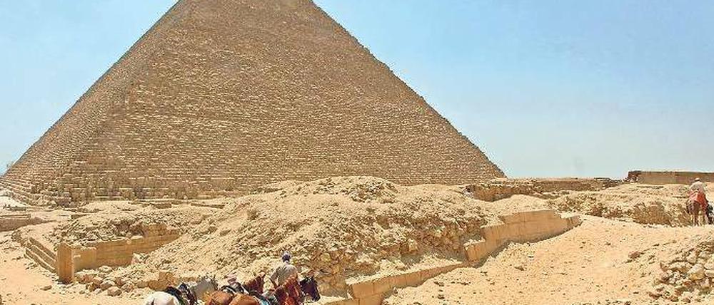 Spitzenleistung. Die 146 Meter hohe Cheops-Pyramide wurde vor 4600 Jahren errichtet. 
