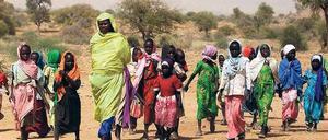 Flüchtlinge im Sudan. Die große Armut in Afrika zwingt Menschen, an medizinischer Forschung teilzunehmen.