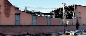 Verwüstet. Die Zinkfabrik in Tscheljabinsk wurde durch den Meteoritenschauer schwer beschädigt.
