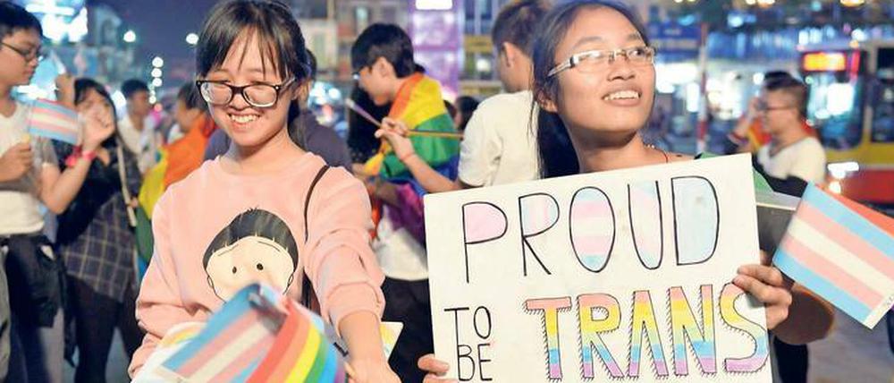 Stolz, trans zu sein. Aktivistinnen bei einer Demo in Vietnam (2015). 