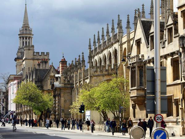 Die Uni Oxford hat mit den Berliner Unis eine neue Partnerschaft geknüpft, um Brexit-Folgen abzumildern.