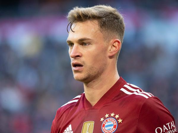 Fußball-Nationalspieler Joshua Kimmich (FC Bayern) hatte „Bedenken wegen fehlender Langzeitstudien“ der gegenwärtig genutzten Corona-Impfstoffe. Nun will er sich aber impfen lassen. 