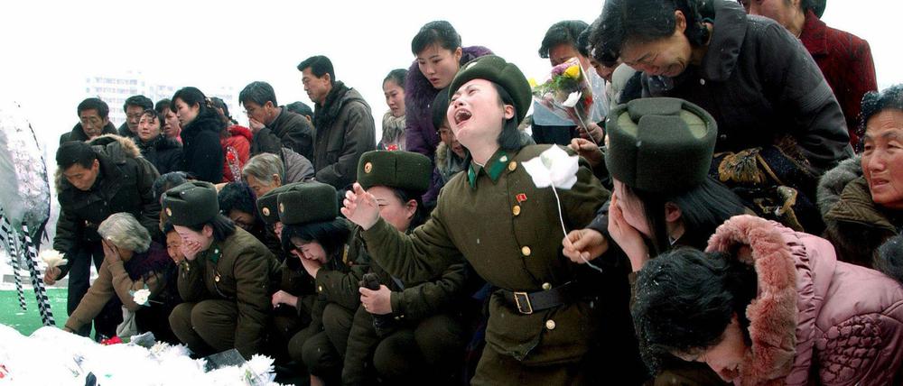 Tränen für einen Tyrannen. In Nordkorea trauerten viele Menschen geradezu hysterisch nach dem Tod Kim Jong Ils.